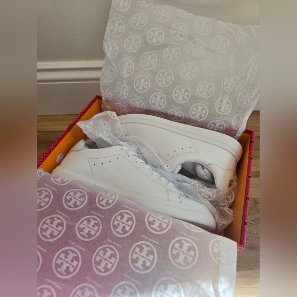 NWT • Tory Burch • Howell Court Sneakers - Picture 7 of 9